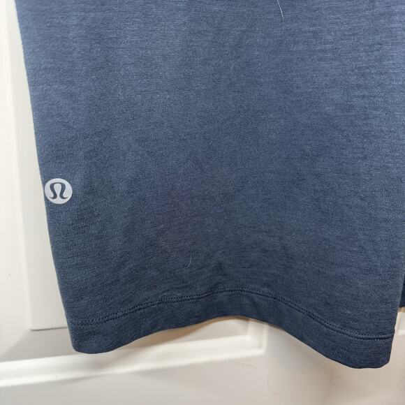 Lululemon Shirt Mens M/L Evolution Polo Performance Golf Casual Navy Blue - Picture 5 of 5